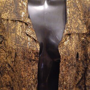 This XL shiny gold metallic button-down blouse with a retro vibe